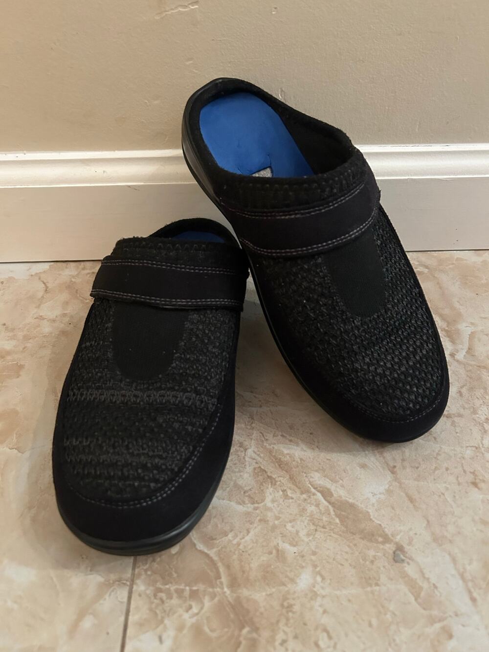 Orthofeet Louise Black Stretch Knit Clog Slippers Orthopedic Womens Size 5 Wide